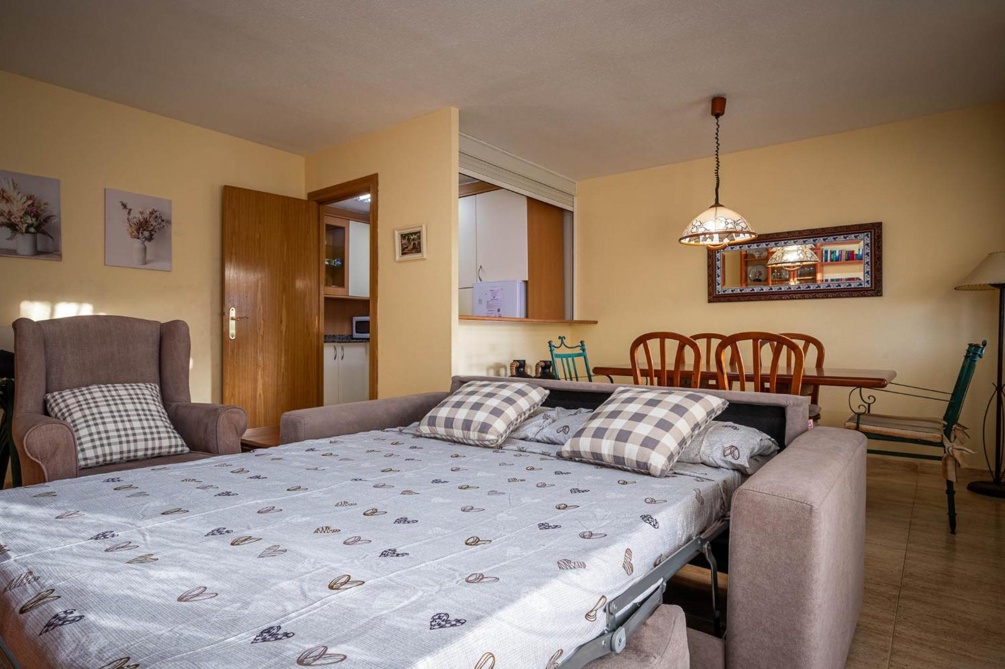 Апартаменты At044 Cerca De La Playa, Con Piscina Y Airco Торредембарра Экстерьер фото